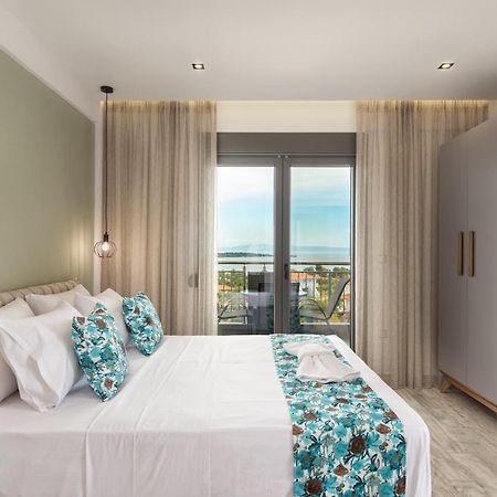 Thea Luxury Apartments Vourvourou Exterior photo