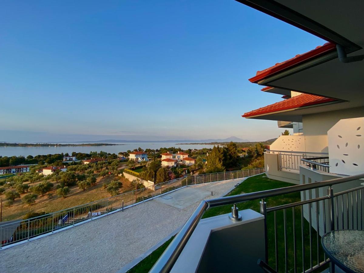 Thea Luxury Apartments Vourvourou Exterior photo