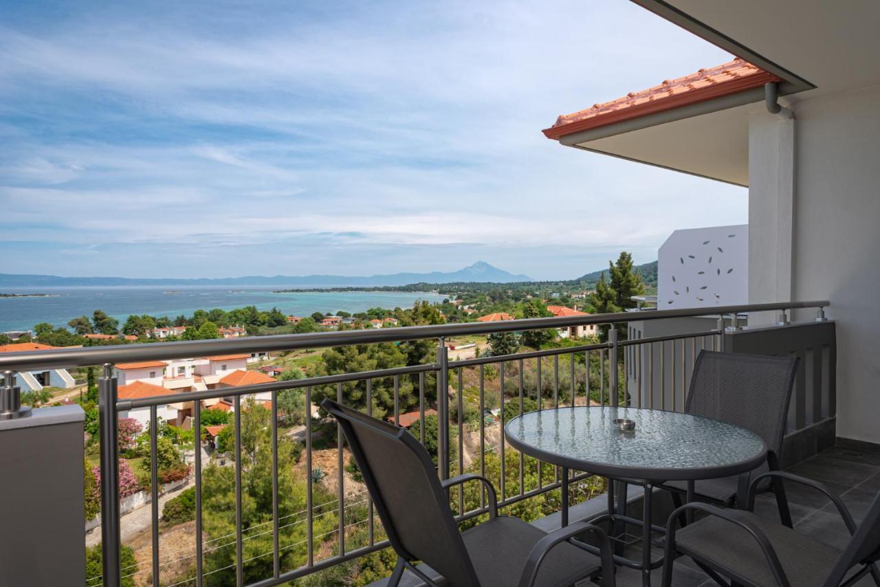 Thea Luxury Apartments Vourvourou Exterior photo